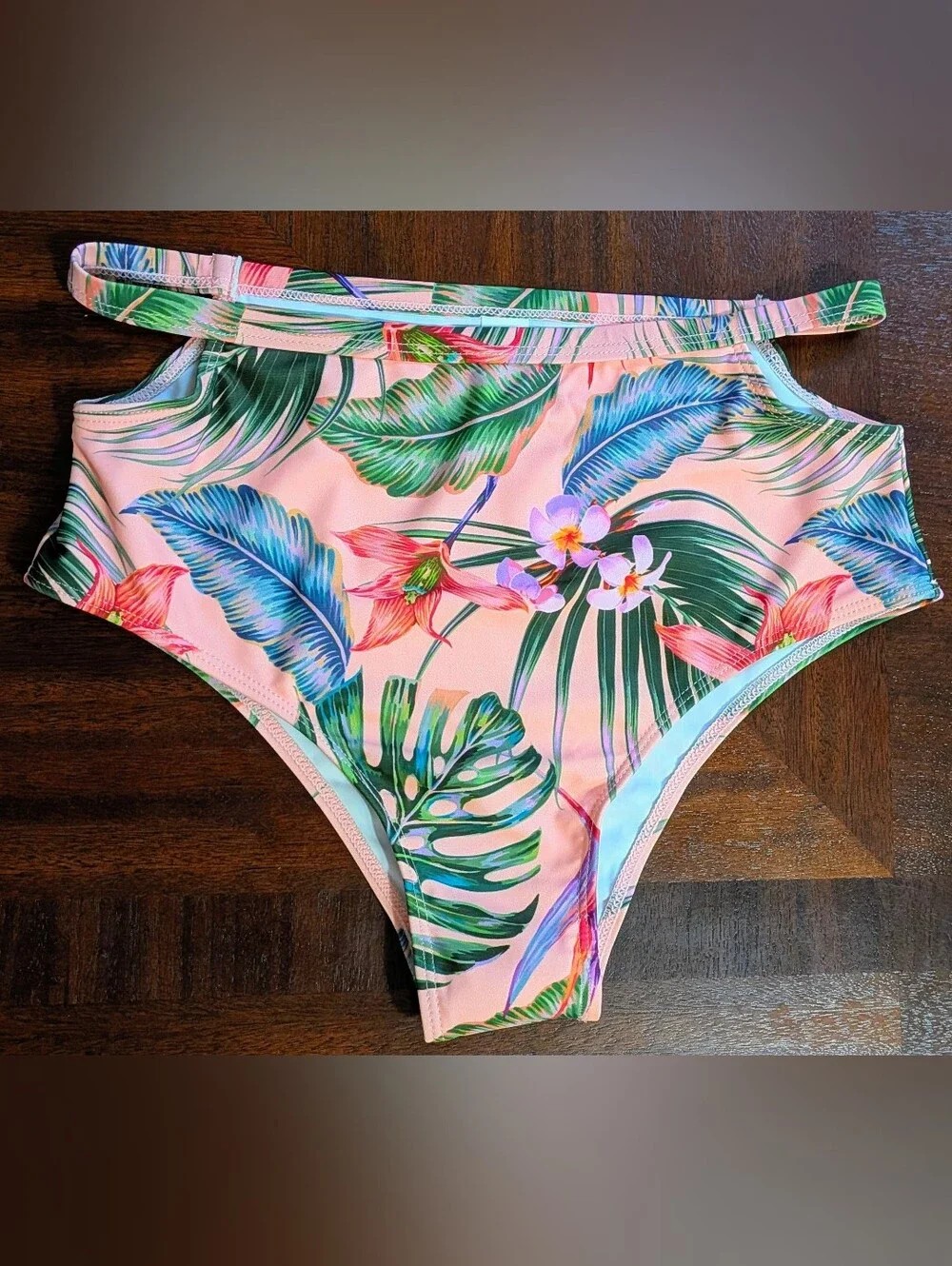 Shein Light Coral Tropical Flower Strapless Bikini, side cutouts, Size Medium